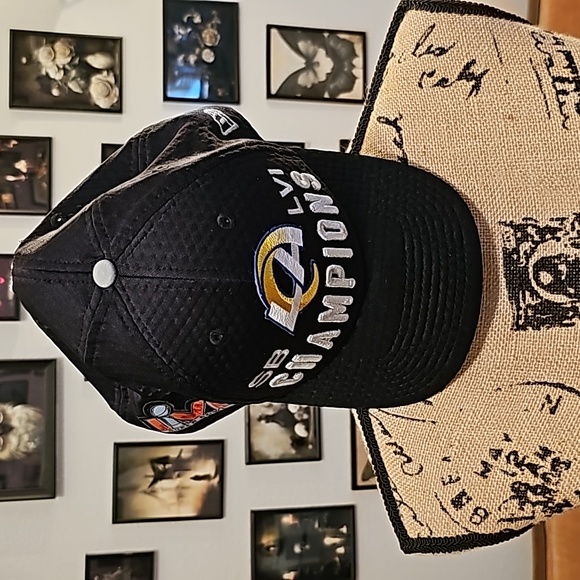 NFL Other - LA Rams Superbowl Champs Hat